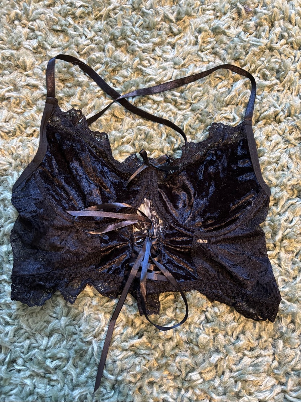 🖤NWT Black Velvet Bra Top